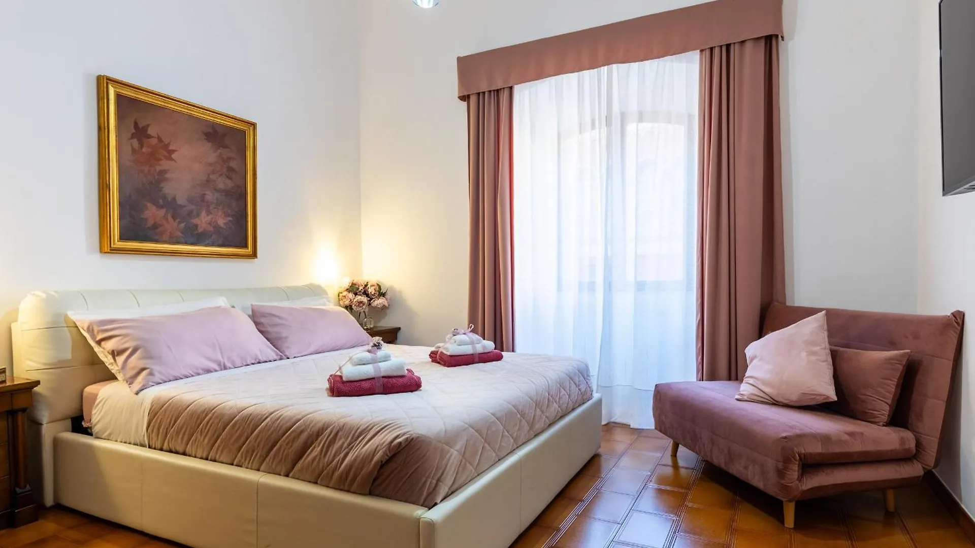 Apartment Roma E Il Pittore Italy